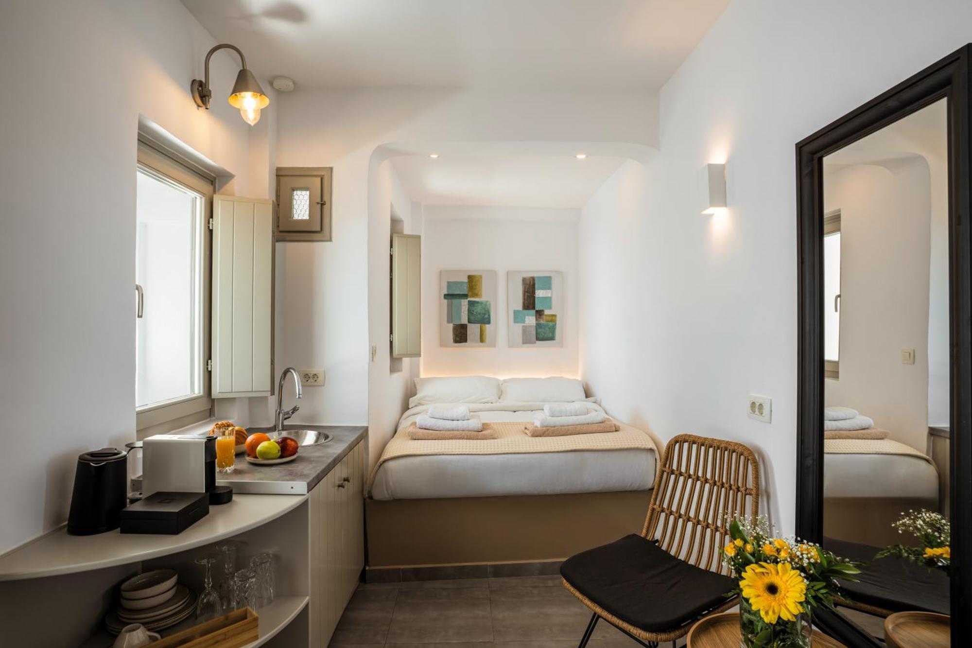 Mardanza Krokos Suites Imerovigli  Dış mekan fotoğraf