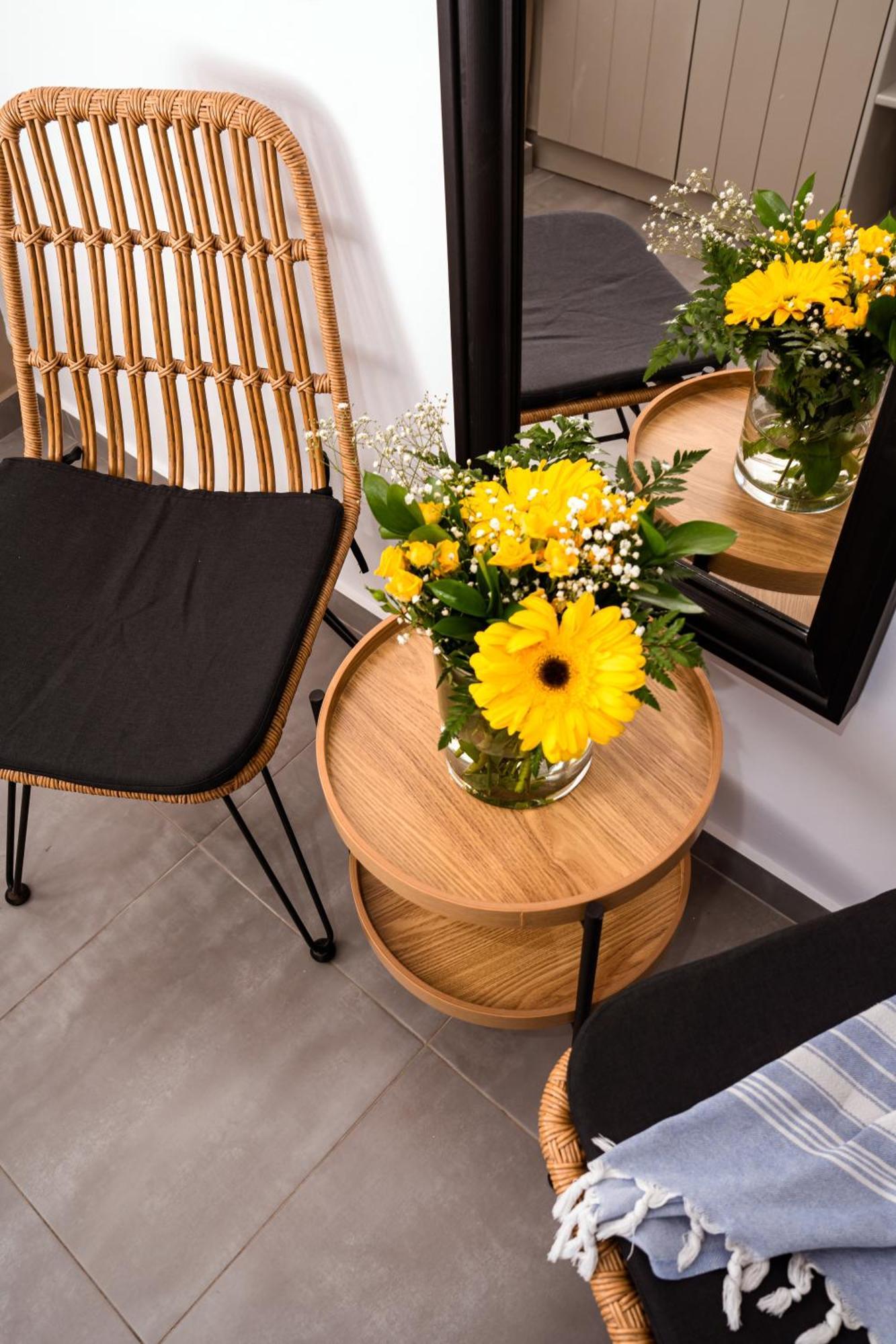 Mardanza Krokos Suites Imerovigli  Dış mekan fotoğraf