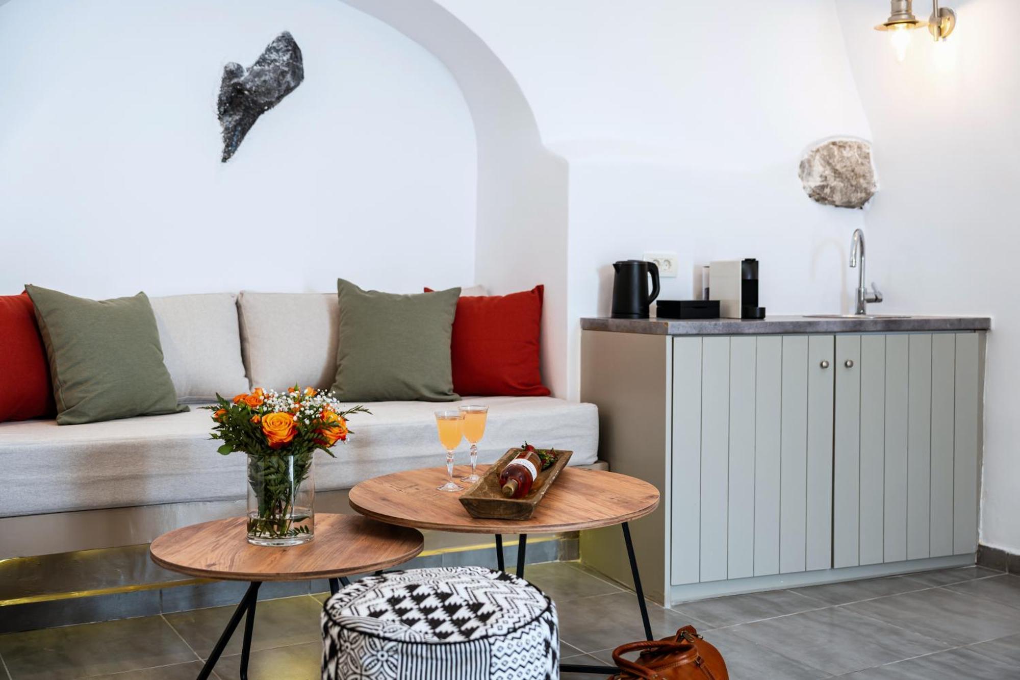 Mardanza Krokos Suites Imerovigli  Dış mekan fotoğraf